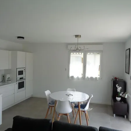 Eden Park شقة